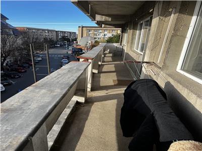 Vanzare apartament 5 camere, in Ploiesti, zona ultracentrala