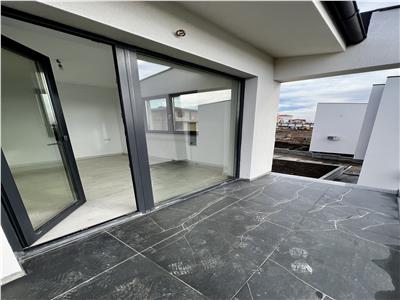 Vanzare vila 4 camere, de lux, Paulesti, intr un cartier privat