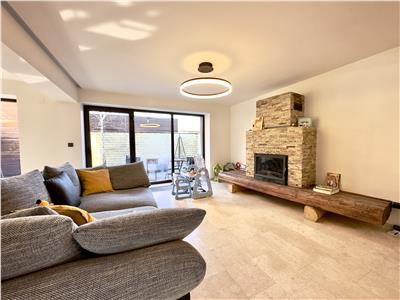 Vila de lux, P+1E+M, mobilata utilata, garaj, zona Bereasca, Ploiesti