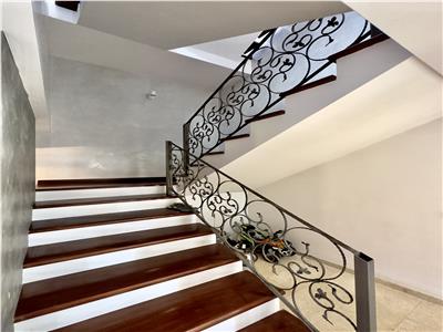 Vila de lux, P+1E+M, mobilata utilata, garaj, zona Bereasca, Ploiesti