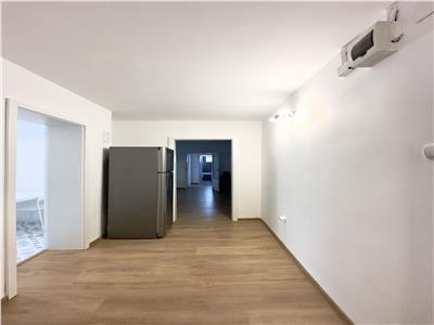 Apartament 2 camere, renovat, prima inchiriere, zona Vest, Ploiesti