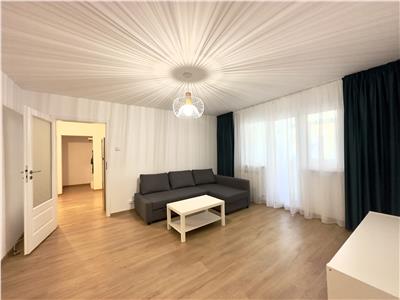 Apartament 2 camere, renovat, prima inchiriere, zona Vest, Ploiesti