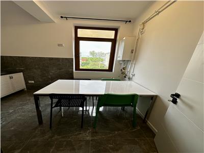 Garsoniera la prima inchiriere, in Ploiesti, zona Sala Sporturilor