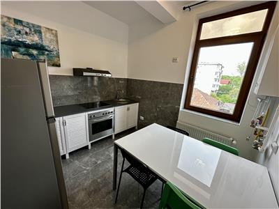 Garsoniera la prima inchiriere, in Ploiesti, zona Sala Sporturilor