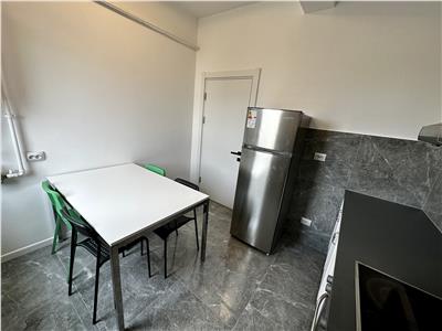 Garsoniera la prima inchiriere, in Ploiesti, zona Sala Sporturilor
