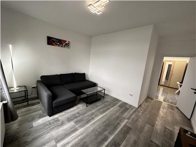 Garsoniera la prima inchiriere, in Ploiesti, zona Sala Sporturilor
