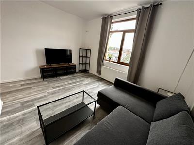 Garsoniera la prima inchiriere, in Ploiesti, zona Sala Sporturilor
