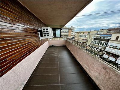 Vanzare apartament 3 camere, transformat in 2, Ploiesti, ultracentral