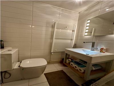 Vanzare apartament 3 camere, transformat in 2, Ploiesti, ultracentral