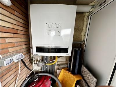 Vanzare garsoniera complet renovata, Ploiesti, zona centrala