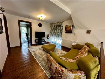 Vanzare vila 4 camere, la 3 minute de A3, in Rafov Prahova