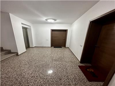 Vanzare apartament 2 camere, bloc 2008, Ploiesti, zona ultracentrala