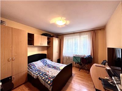 Apartament 3 camere, confort 1, decomandat, Republicii, Ploiesti