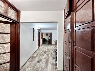 Apartament 3 camere, decomandat, centrala termica, Marasesti Ploies