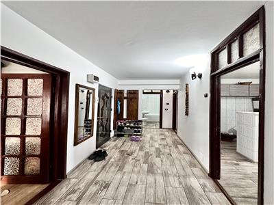 Apartament 3 camere, decomandat, centrala termica, Marasesti Ploies
