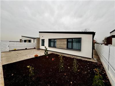 Inchiriere casa 4 camere, prima inchiriere, Paulesti