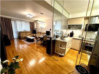 Vanzare apartament 3 camere, premium, bl. 2014, Ploiesti, ultracentral