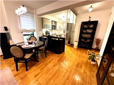 Vanzare apartament 3 camere, premium, bl. 2014, Ploiesti, ultracentral