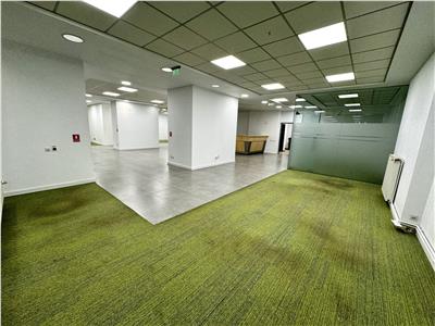 Inchiriere spatiu comercial parter, stradal, Ploiesti, Ultracentral