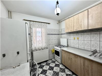 Apartament 3 camere, confort 1, decomandat, Republicii, Ploiesti