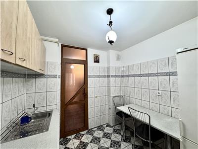 Apartament 3 camere, confort 1, decomandat, Republicii, Ploiesti