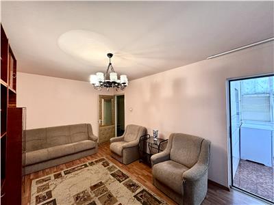 Apartament 3 camere, confort 1, decomandat, Republicii, Ploiesti