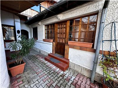 Vanzare casa 4 camere, in Ploiesti, zona ultracentrala