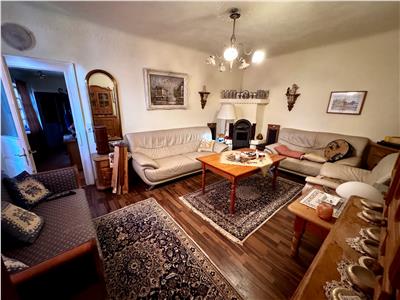 Vanzare casa 4 camere, in Ploiesti, zona ultracentrala