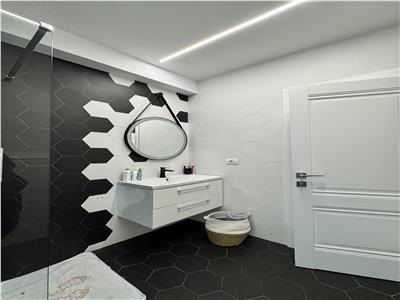 Apartament 4 camere de lux, mobilat utilat, Albert Nord Ploiesti
