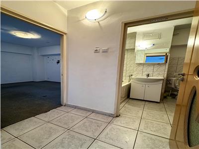 Vanzare apartament 2 camere, in Ploiesti, zona Republicii, Catedrala