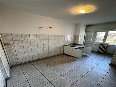 Vanzare apartament 2 camere, in Ploiesti, zona Republicii, Catedrala