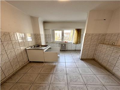 Vanzare apartament 2 camere, in Ploiesti, zona Republicii, Catedrala