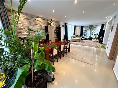 Vanzare casa 5 camere, in Ploiesti, Irish Town