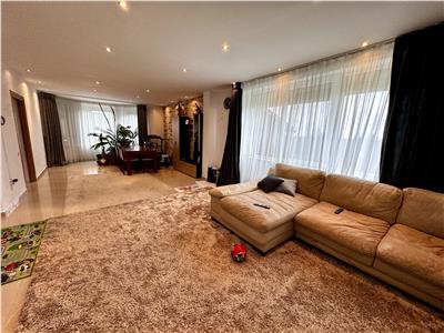 Vanzare casa 5 camere, in Ploiesti, Irish Town
