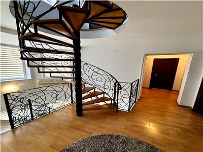 Vanzare casa 5 camere, in Ploiesti, Irish Town