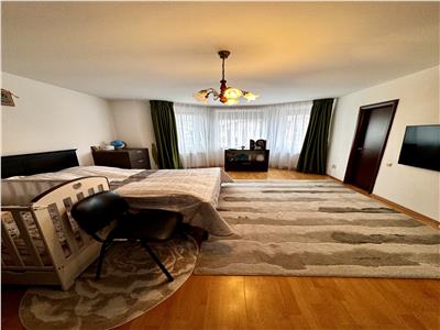 Vanzare casa 5 camere, in Ploiesti, Irish Town