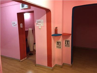 Inchiriere apartament 4 camere, Ploiesti, zona Cantacuzino