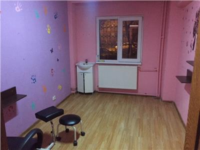 Inchiriere apartament 4 camere, Ploiesti, zona Cantacuzino
