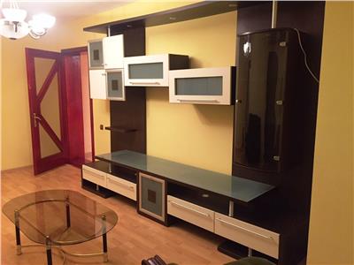 Inchiriere apartament 2 camere Ploiesti, zona Democratiei