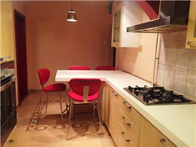 Inchiriere apartament 2 camere Ploiesti, zona Democratiei