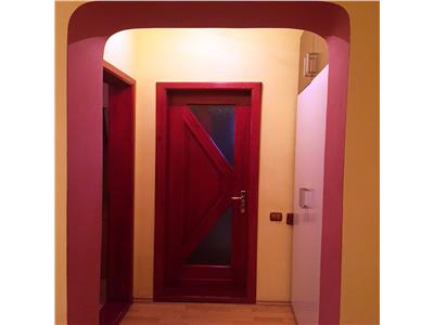 Inchiriere apartament 2 camere Ploiesti, zona Democratiei