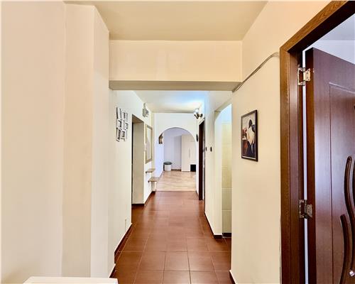 Apartament 2 camere, foarte spatios, ultracentral Catedrala, Ploiesti