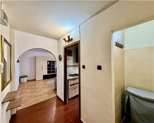 Apartament 2 camere, foarte spatios, ultracentral Catedrala, Ploiesti