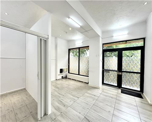 Spatiu comercial, 65 mp, zona intens circulata, Republicii, Ploiesti