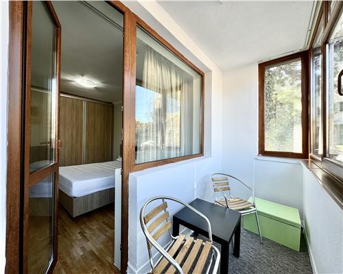 Apartament 2 camere, foarte spatios, ultracentral, Ploiesti