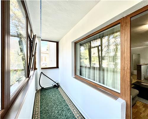 Apartament 2 camere, foarte spatios, ultracentral, Ploiesti