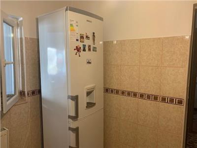 Inchiriere casa 2 camere, renovata, Ploiesti, zona Nord
