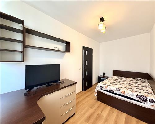 Apartament 3 camere, renovat si spatios, zona Nord Cina, Ploiesti