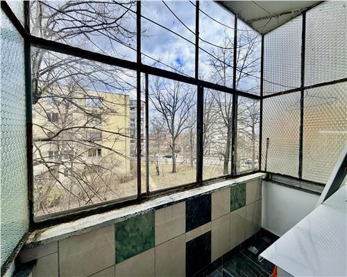 Apartament 3 camere, renovat si spatios, zona Nord Cina, Ploiesti