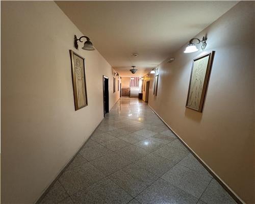 Hotel, cl?dire 18 camere, in Ploie?ti, ultracentral
